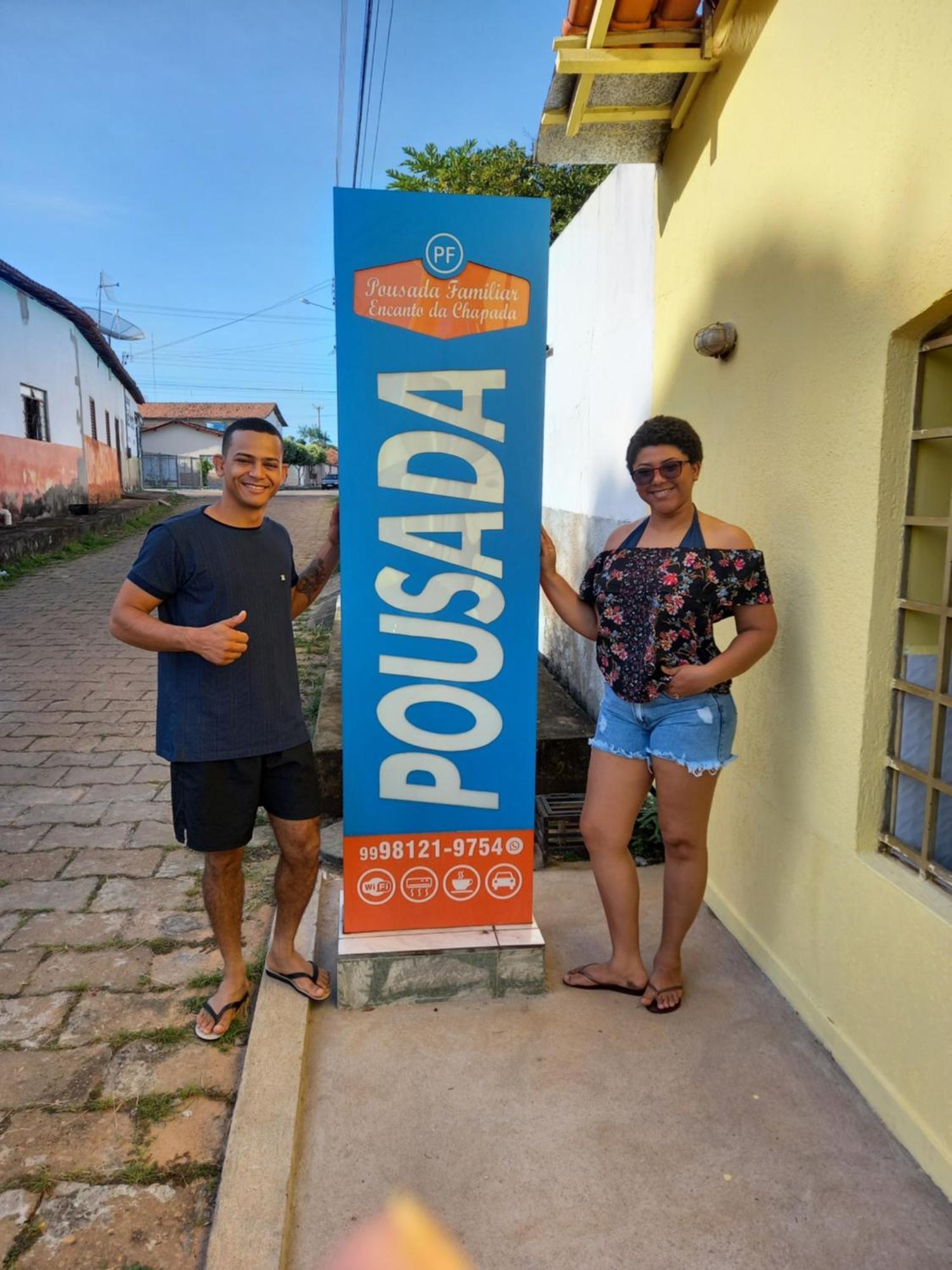 Pousada Familiar Encanto Da Chapada Carolina  Eksteriør billede